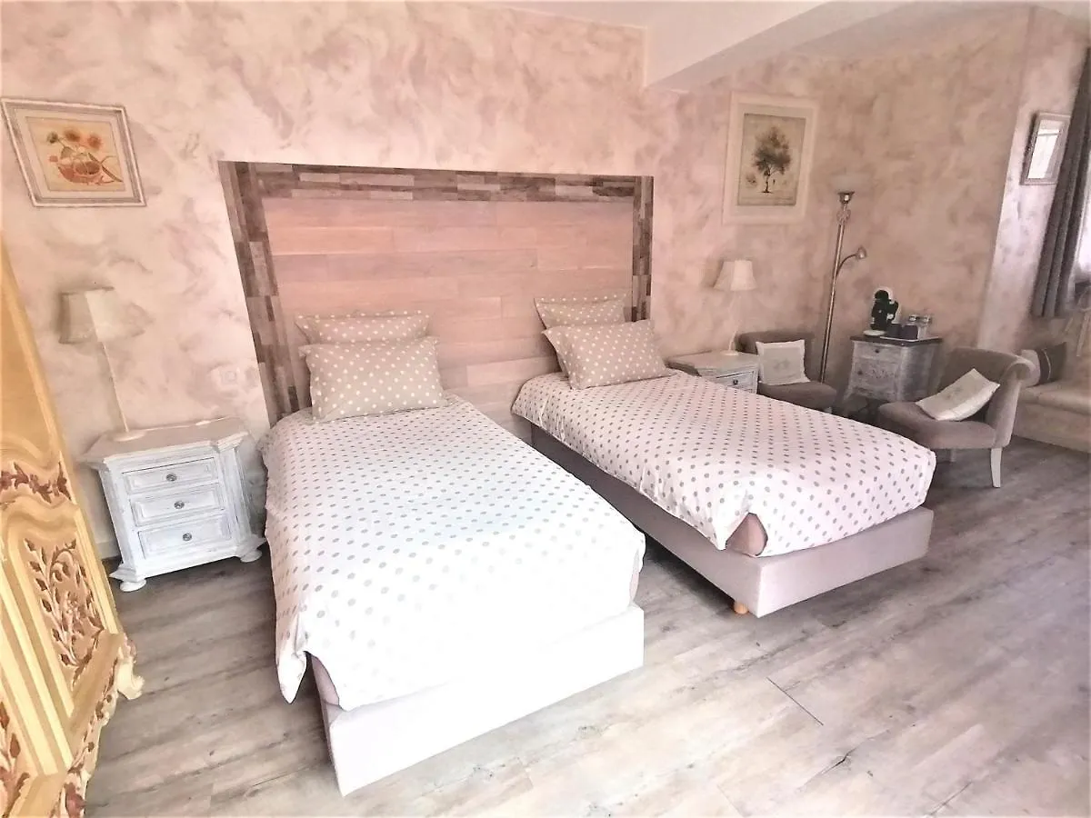 Bed and Breakfast Hotes'Antic Provence Lorgues