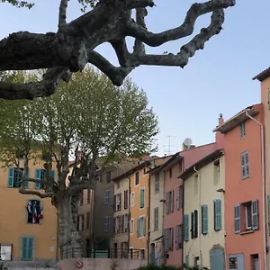  Appartement L'oiseau De Charme Au Coeur De La Provence